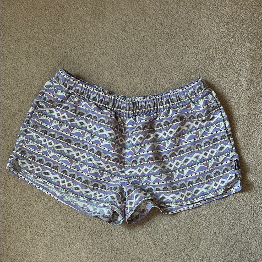 Women’s Patagonia barely baggies shorts, XL